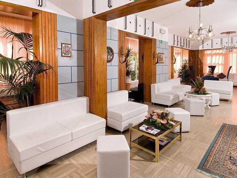 קרביה Hotel Bristol - Koolibry Hotels מראה חיצוני תמונה