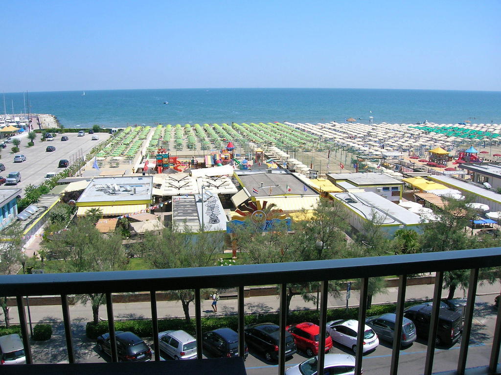 קרביה Hotel Bristol - Koolibry Hotels מראה חיצוני תמונה